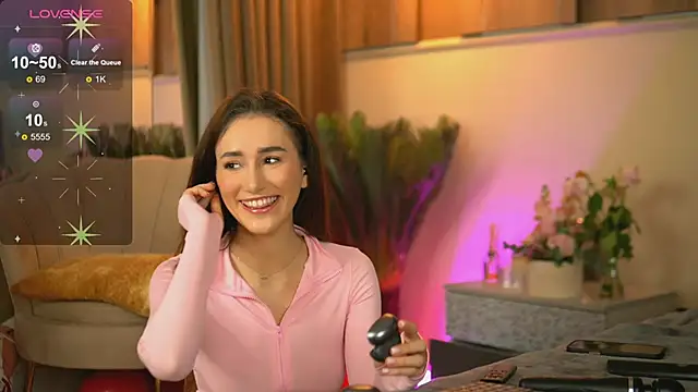 EmilyRaymont online show from March 2025 10:20:01 PM