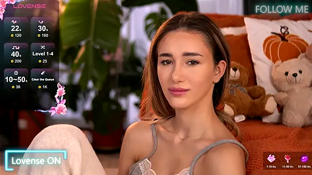 EmilyRaymont online show from November 2025 05:51:01 AM