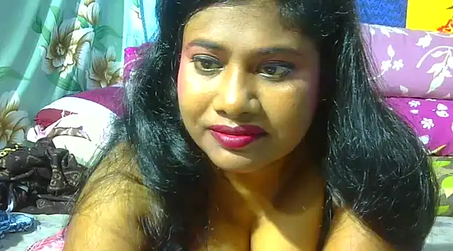 sexy roma online show from February 2025 09:01:01 PM