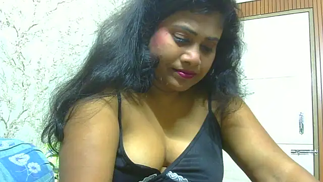 sexy roma online show from December 2025 05:53:02 PM