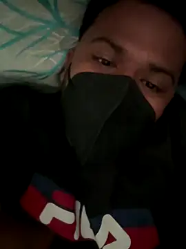 Snapshot of wildboy_simon chatting on November 2025 08:24:01 AM wildboy simon online show from November 2025 08:24:01 AM