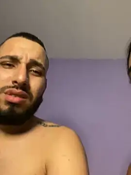 Snapshot of ElaEndez_ chatting on March 2026 11:51:02 PM ElaEndez online show from March 2026 11:51:02 PM