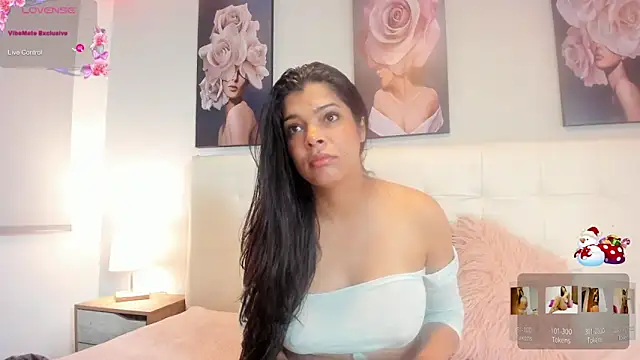 Snapshot of Sweetdreamses_ chatting on December 2024 12:16:02 PM Sweetdreamses online show from December 2024 12:16:02 PM