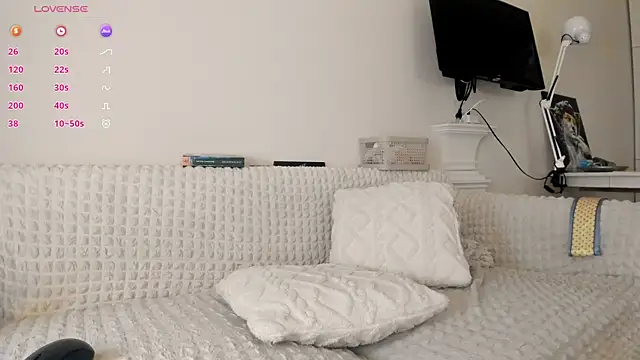 lizzistrata online show from February 2025 07:13:01 PM