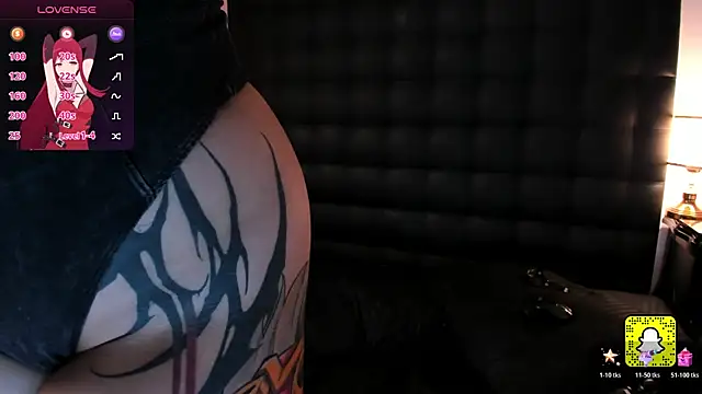 ValenGray online show from May 2026 01:17:02 PM