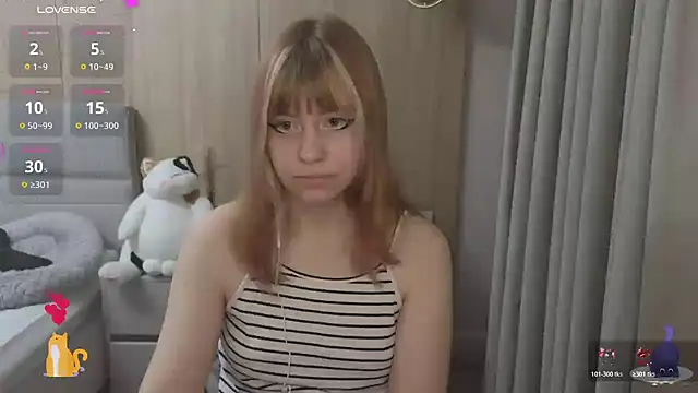 HermioneHHH online show from November 2025 04:06:02 PM