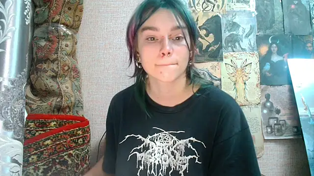 Sophie Bell online show from October 2025 02:46:01 PM
