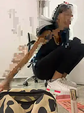 MelodyBliss online show from February 2026 09:47:02 PM