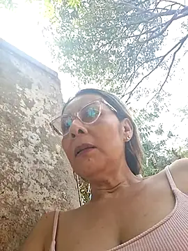 Mia-funny20 online show from March 2026 08:48:01 PM