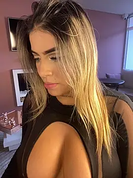 MiaWhitePink  online show from February 2025 11:42:02 AM