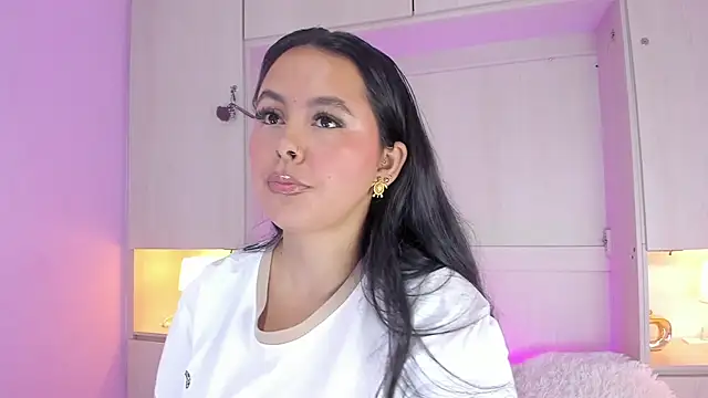 valerymeyerr online show from December 2025 04:22:01 AM