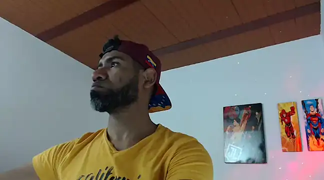 Snapshot of Enriblack92 chatting on December 2024 02:16:02 PM Enriblack92 online show from December 2024 02:16:02 PM