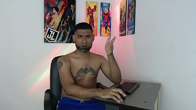 Snapshot of Enriblack92 chatting on December 2024 03:34:01 AM Enriblack92 online show from December 2024 03:34:01 AM