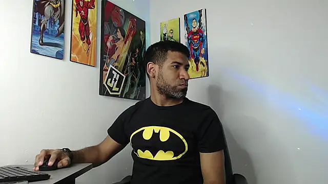 Snapshot of Enriblack92 chatting on January 2025 12:23:01 AM Enriblack92 online show from January 2025 12:23:01 AM