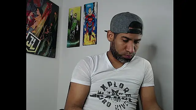 Snapshot of Enriblack92 chatting on January 2025 11:15:02 AM Enriblack92 online show from January 2025 11:15:02 AM