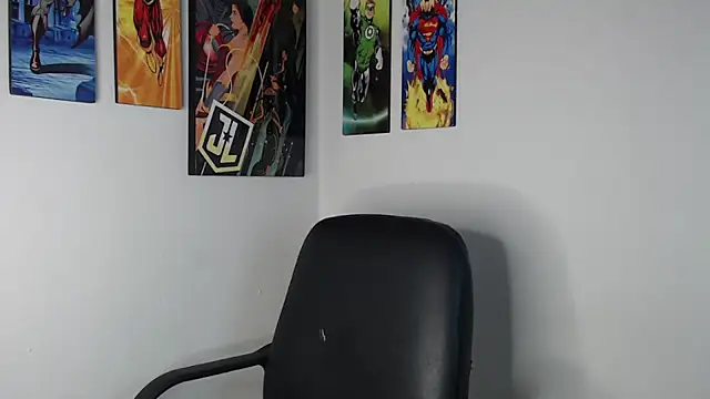 Snapshot of Enriblack92 chatting on January 2025 03:30:01 AM Enriblack92 online show from January 2025 03:30:01 AM