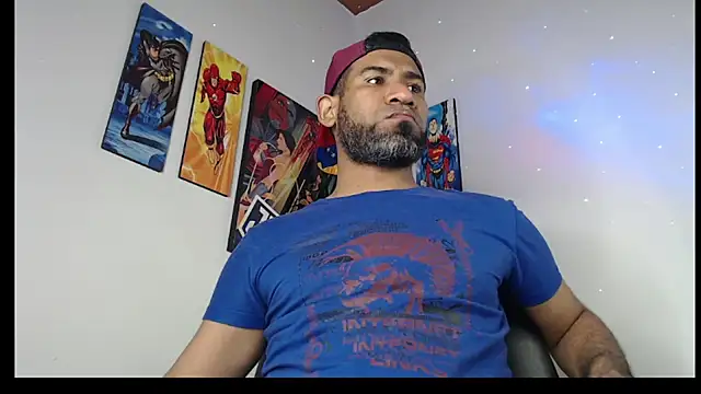 Snapshot of Enriblack92 chatting on February 2025 12:02:01 AM Enriblack92 online show from February 2025 12:02:01 AM