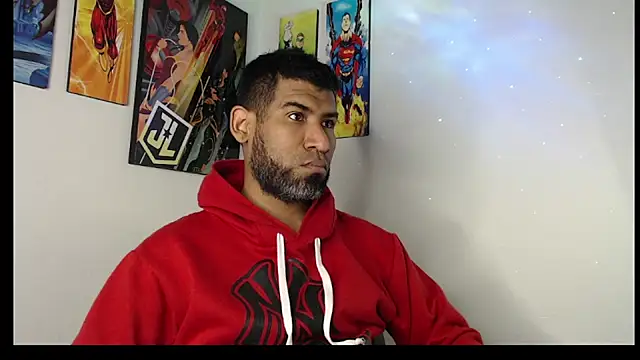 Snapshot of Enriblack92 chatting on February 2025 11:37:01 PM Enriblack92 online show from February 2025 11:37:01 PM