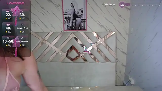 Snapshot of Paula_b_ chatting on March 2025 10:05:01 PM Paula b online show from March 2025 10:05:01 PM