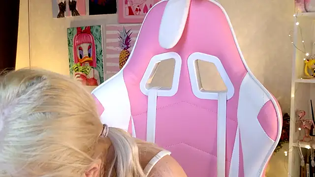 LexieLoree online show from December 2024 08:11:01 AM