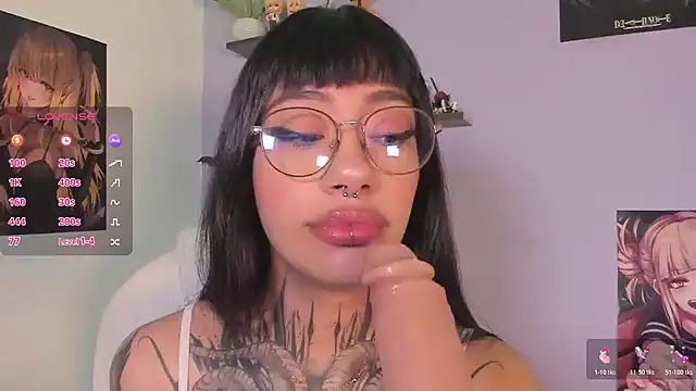 Snapshot of Akari1_Mischief chatting on December 2025 03:13:01 AM Akari1 Mischief online show from December 2025 03:13:01 AM