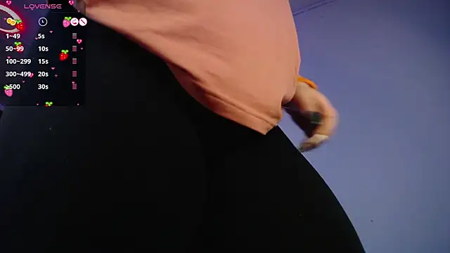 Layna cold online show from March 2025 09:58:02 PM