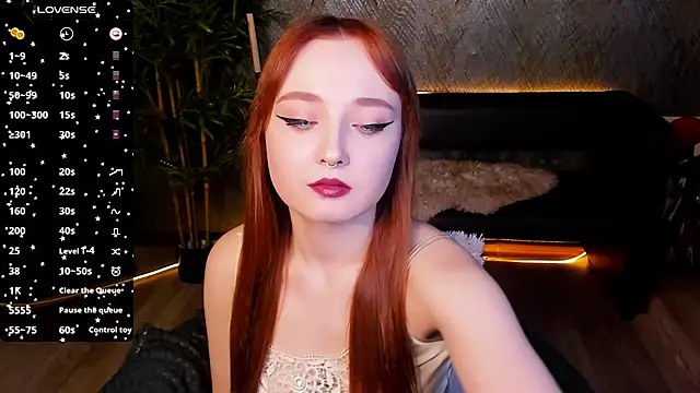 Emma Chery online show from March 2025 04:43:02 PM