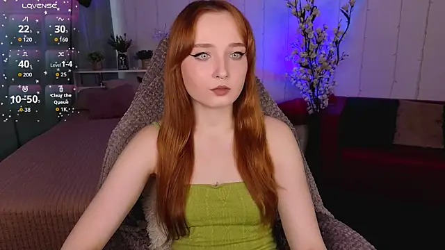 Emma Chery online show from September 2025 05:42:01 AM