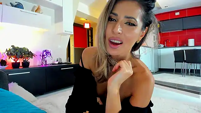 Snapshot of MissSmiley26 chatting on February 2025 12:18:01 AM MissSmiley26 online show from February 2025 12:18:01 AM