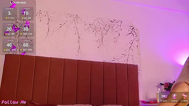 Snapshot of PinkySparks chatting on June 2026 06:54:01 PM PinkySparks online show from June 2026 06:54:01 PM