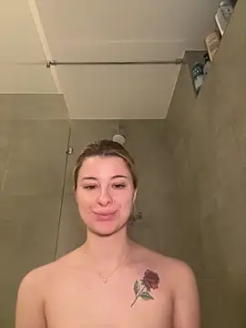 Mia-Minou online show from January 2025 07:52:02 AM