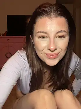 Mia-Minou online show from February 2026 05:00:02 PM