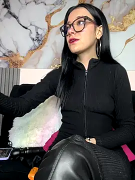 Isabella 21x online show from October 2025 12:46:02 PM