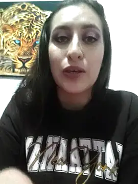 dulccemaria24 online show from May 2026 10:18:02 PM
