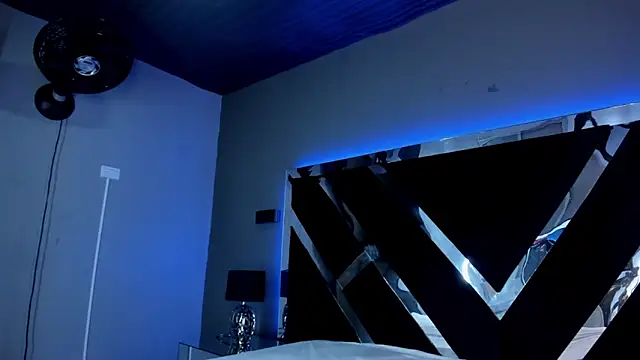 Snapshot of MadelineJones chatting on January 2025 02:58:02 AM MadelineJones online show from January 2025 02:58:02 AM