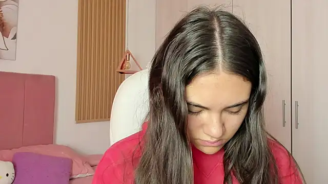 mia nevaeh online show from February 2025 09:01:02 PM