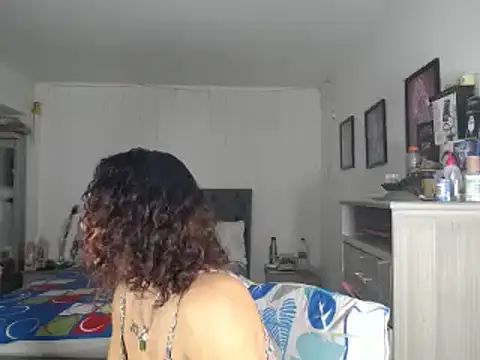 Snapshot of Corina_hot chatting on December 2024 03:27:02 AM Corina hot online show from December 2024 03:27:02 AM