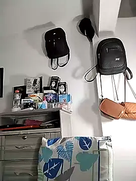 Snapshot of Corina_hot chatting on January 2025 12:14:02 AM Corina hot online show from January 2025 12:14:02 AM