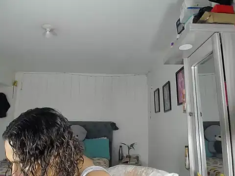 Snapshot of Corina_hot chatting on October 2025 07:58:02 PM Corina hot online show from October 2025 07:58:02 PM