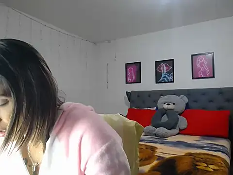 Corina hot online show from April 2026 12:49:02 AM