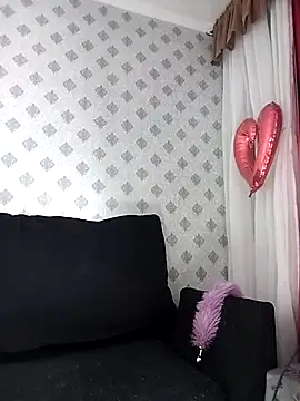 Snapshot of MaryannG chatting on February 2025 04:10:01 AM MaryannG online show from February 2025 04:10:01 AM