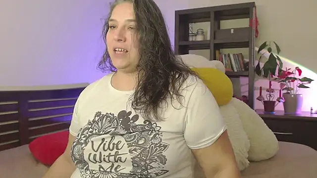 Snapshot of Niter chatting on January 2025 05:18:01 PM Niter online show from January 2025 05:18:01 PM