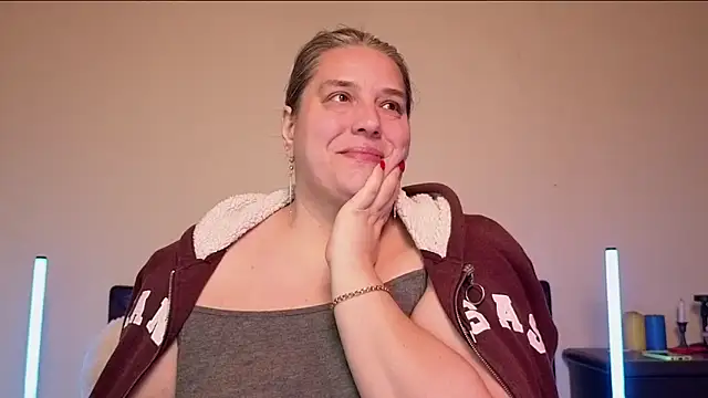 Snapshot of Niter chatting on November 2025 09:39:01 PM Niter online show from November 2025 09:39:01 PM