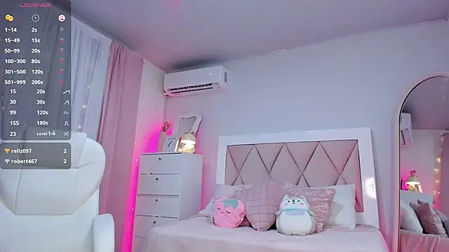 Snapshot of ania_sweet18 chatting on February 2025 12:19:02 AM ania sweet18 online show from February 2025 12:19:02 AM