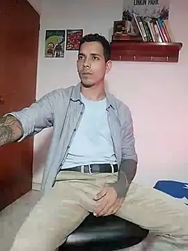 chero 95 online show from November 2025 10:21:01 PM