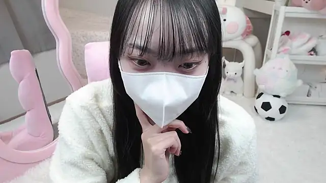 momo room online show from December 2024 06:51:01 AM