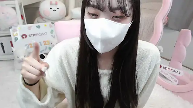 momo room online show from January 2025 04:02:01 AM