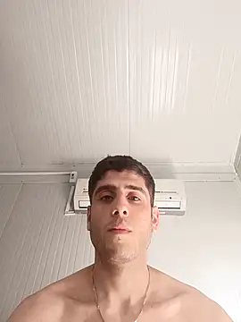 arenn1997 online show from November 2025 12:15:02 PM