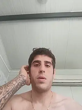 arenn1997 online show from May 2026 12:01:01 PM