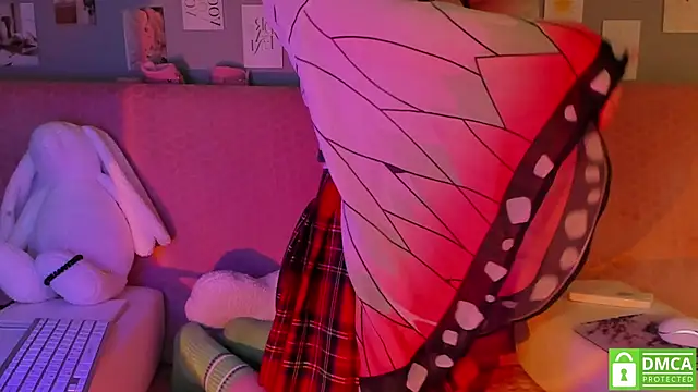 dreamgirllovee online show from March 2025 01:04:02 AM